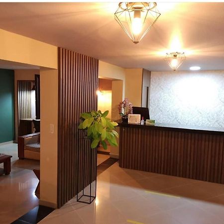 Hotel Prado 34 West บูการามังกา ภายนอก รูปภาพ