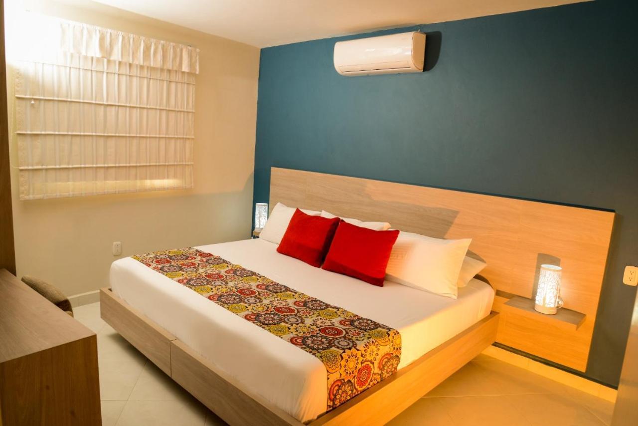 Hotel Prado 34 West บูการามังกา ภายนอก รูปภาพ