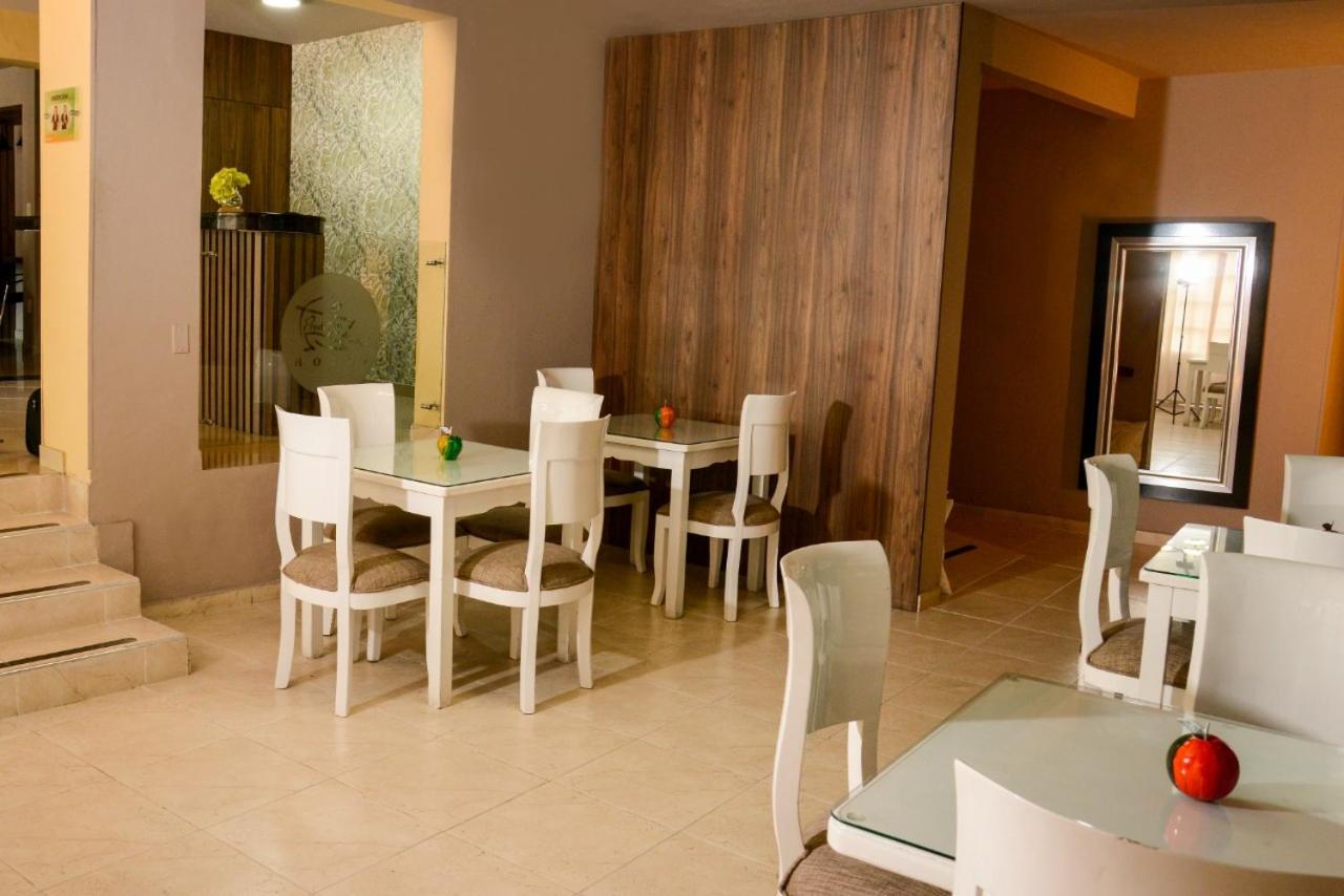 Hotel Prado 34 West บูการามังกา ภายนอก รูปภาพ