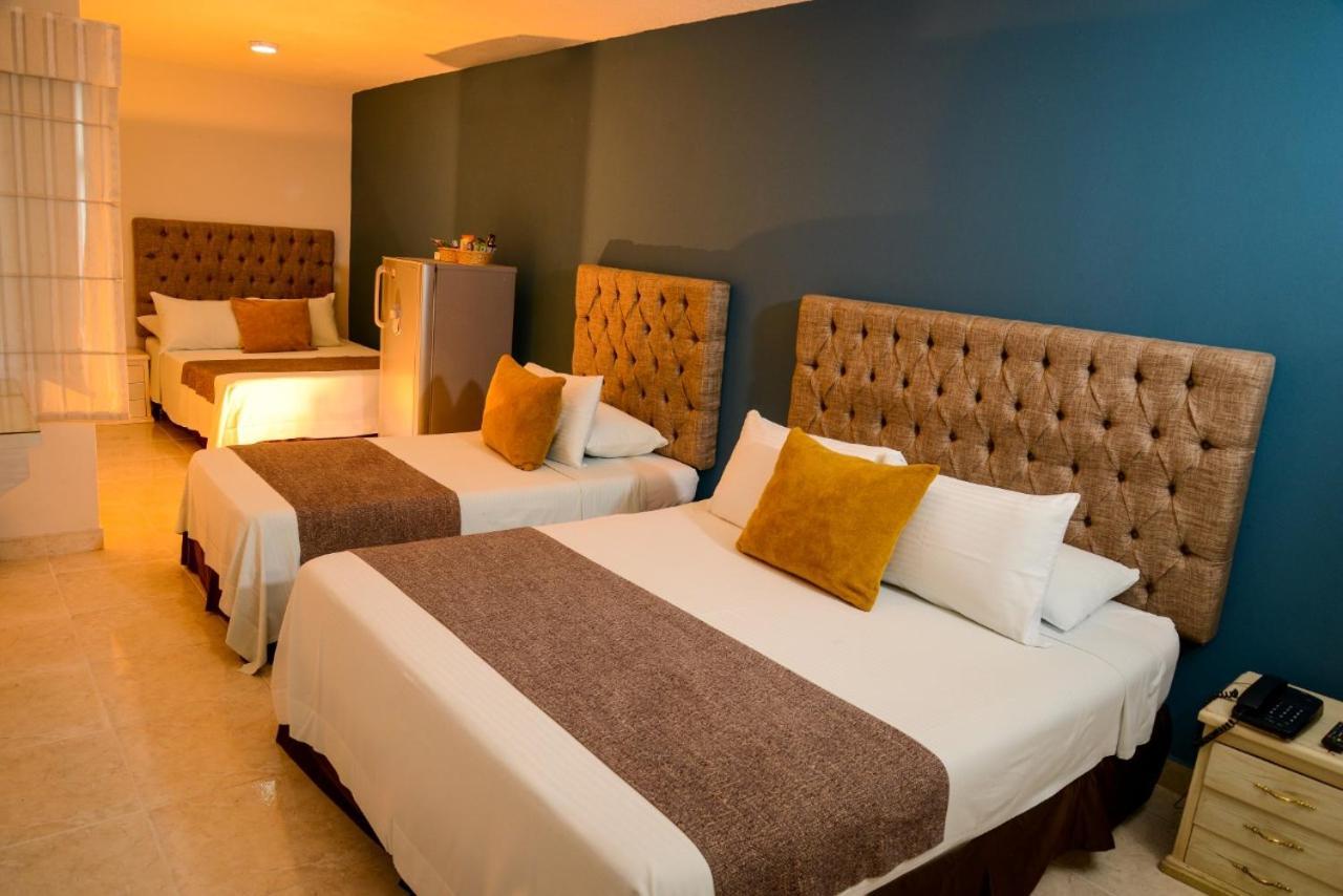 Hotel Prado 34 West บูการามังกา ภายนอก รูปภาพ