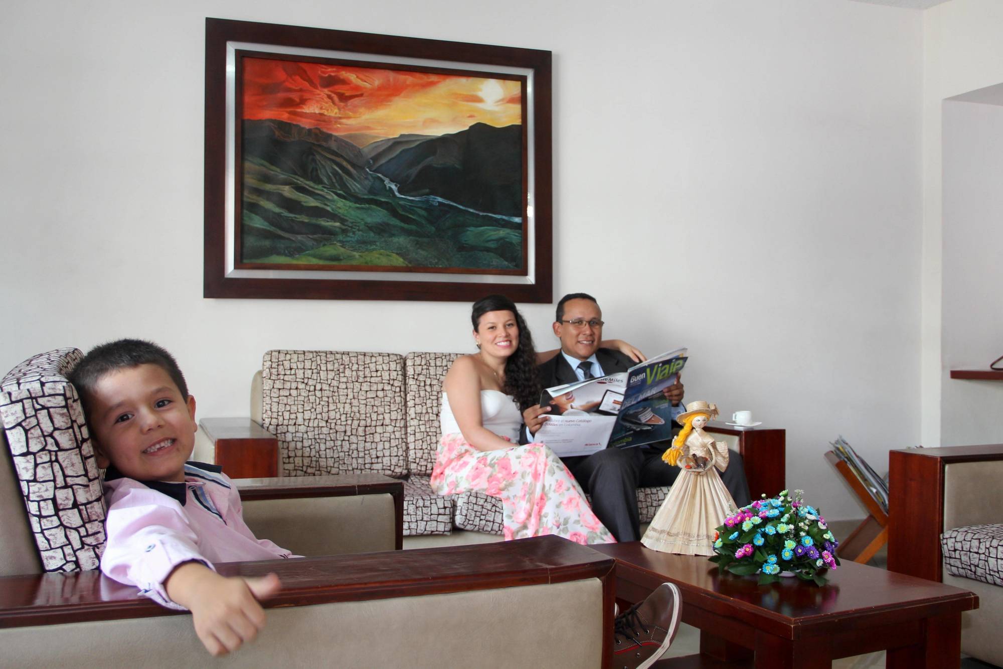Hotel Prado 34 West บูการามังกา ภายนอก รูปภาพ